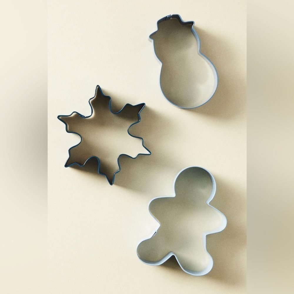 Anthropologie Snowy Day Cookie Cutter Holiday Festive Baking Set of 3 New In Box